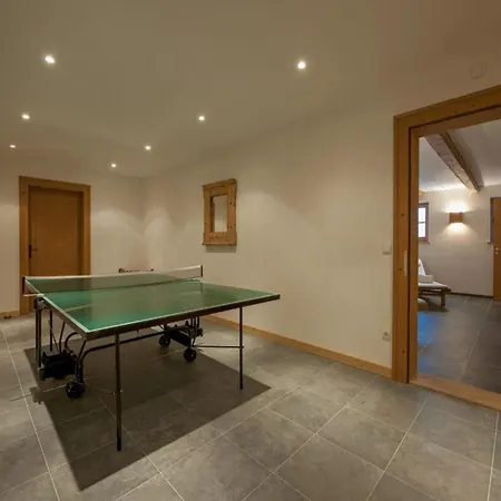 Chalet Baker Vacation Pettneu am Arlberg